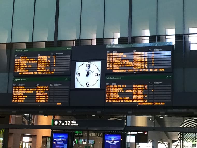スペインの鉄道の時刻表