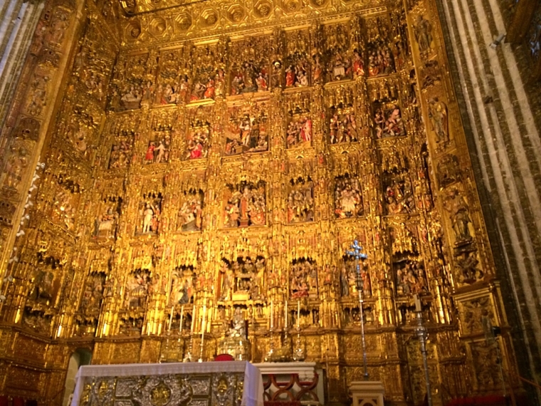セビリア大聖堂の黄金祭壇