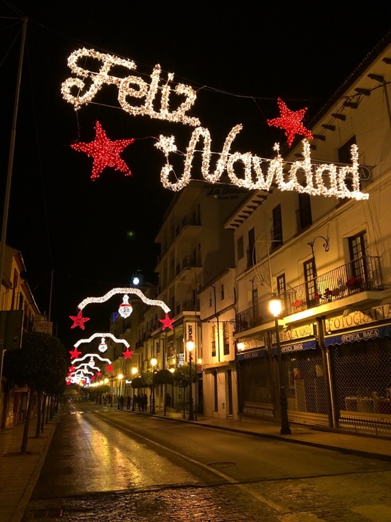 スペインロンダのクリスマスイルミネーション