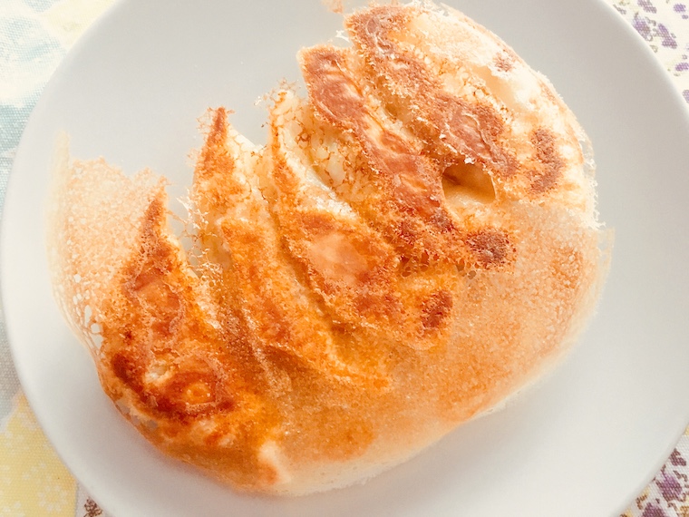スペインのエンパナディージャの皮で作った焼き餃子