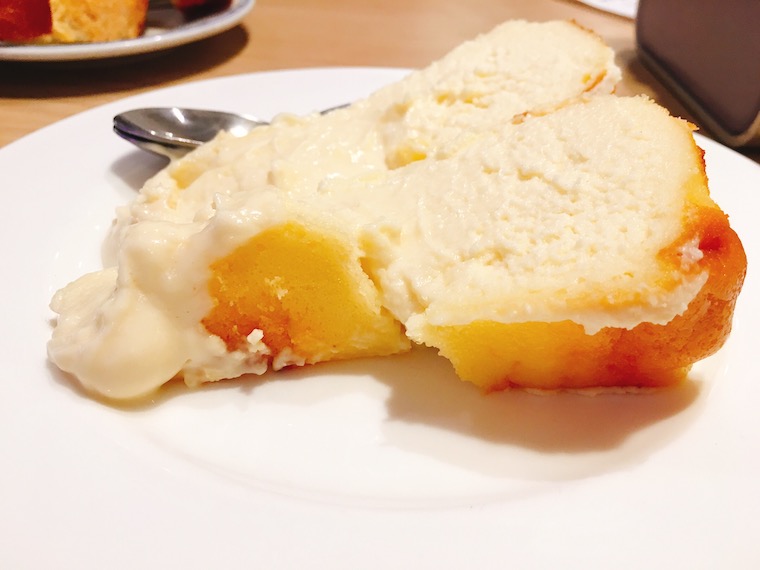 サンセバスチャン「La Viña」のバスク風チーズケーキ