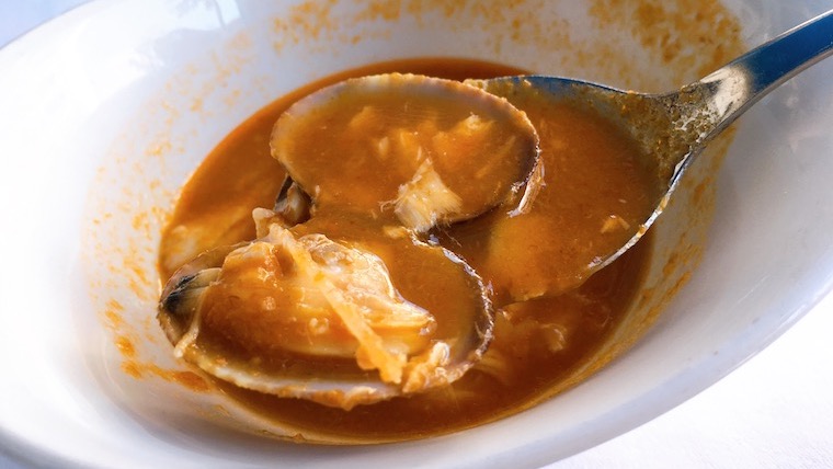 オンダリビアのレストランで世界一のスープを食す...素朴な味わいでおいしい！【北スペイン旅行記】
